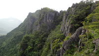 49子持山獅子岩と二子山中央稜の写真